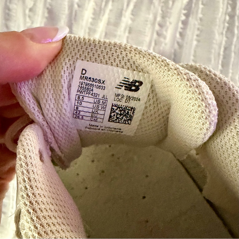 New Balance Sneakers - Picture 5 of 5